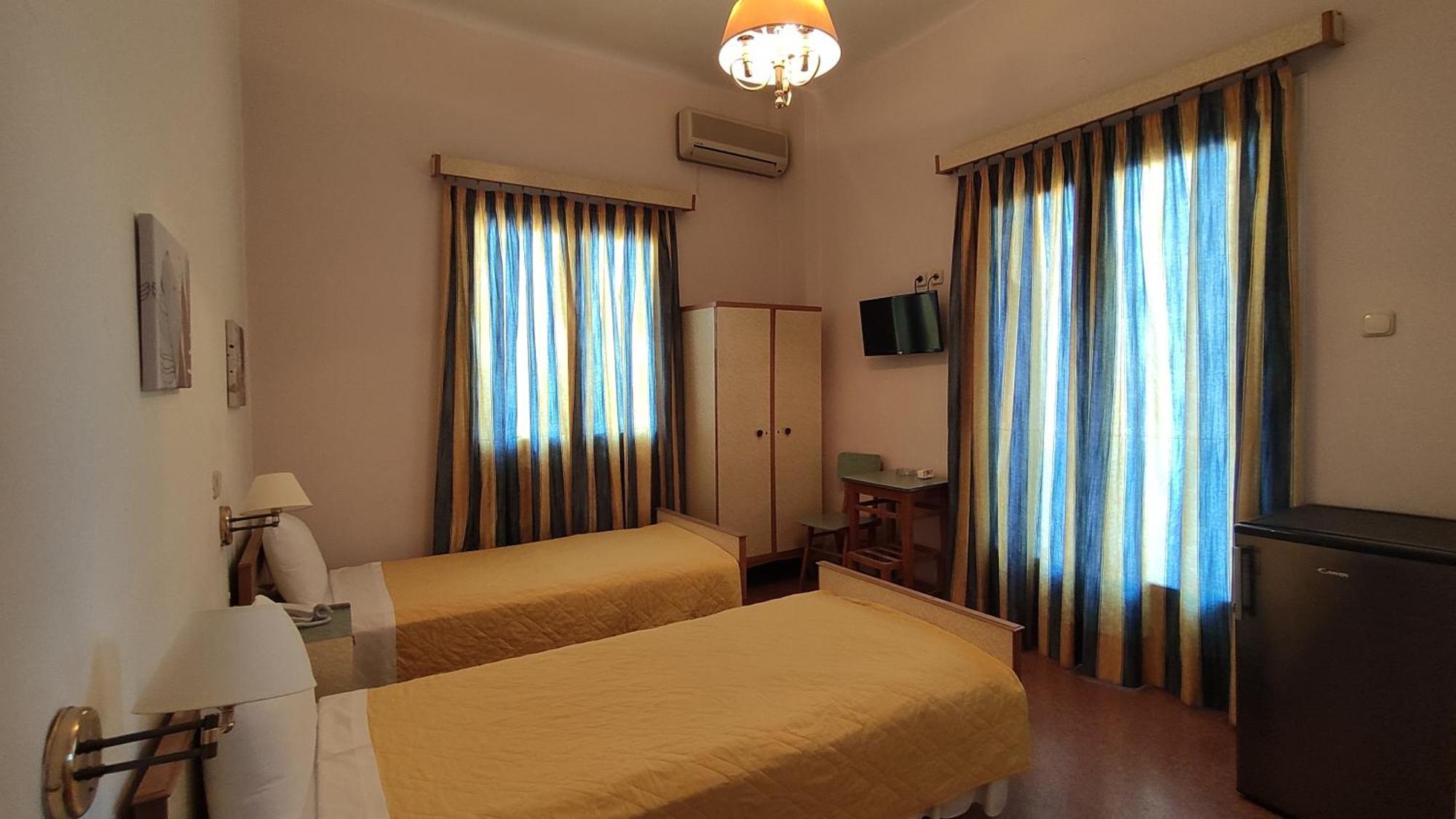 Epidaurus Hotel Epidavria מראה חיצוני תמונה